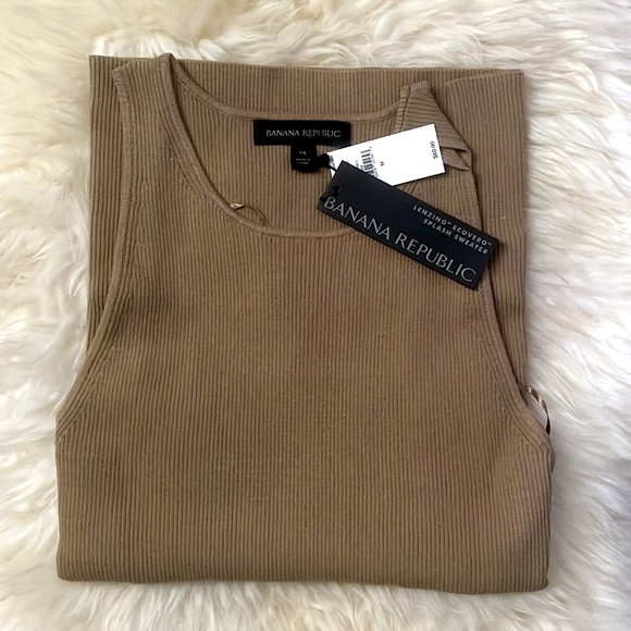 Banana Republic Tank Top - Picture 7 of 9